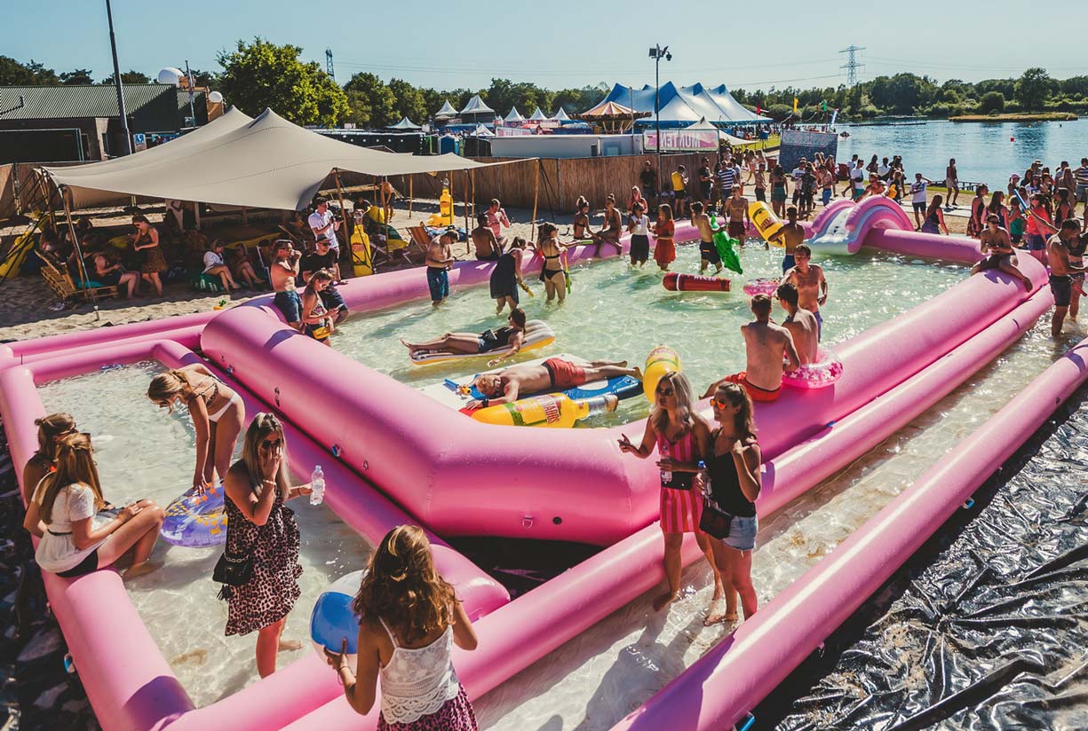 Loco Beach Festival – Pool